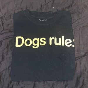 womens “dogs rule” black tee/ size M